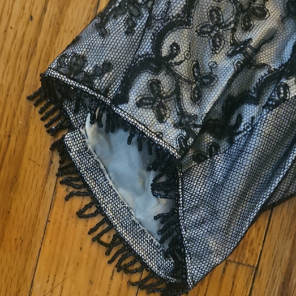 Wounded Bird! Antique 1800s Elegant Black Lace Women's Top - Picture 4 of 17